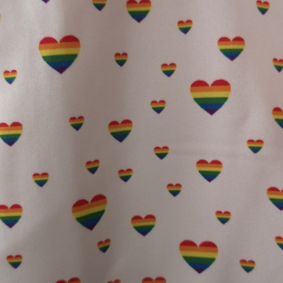 Tom Baine Mens All-over Rainbow Hearts Button Down Slim Fit Medium Neck 15-15.5 - Picture 6 of 7